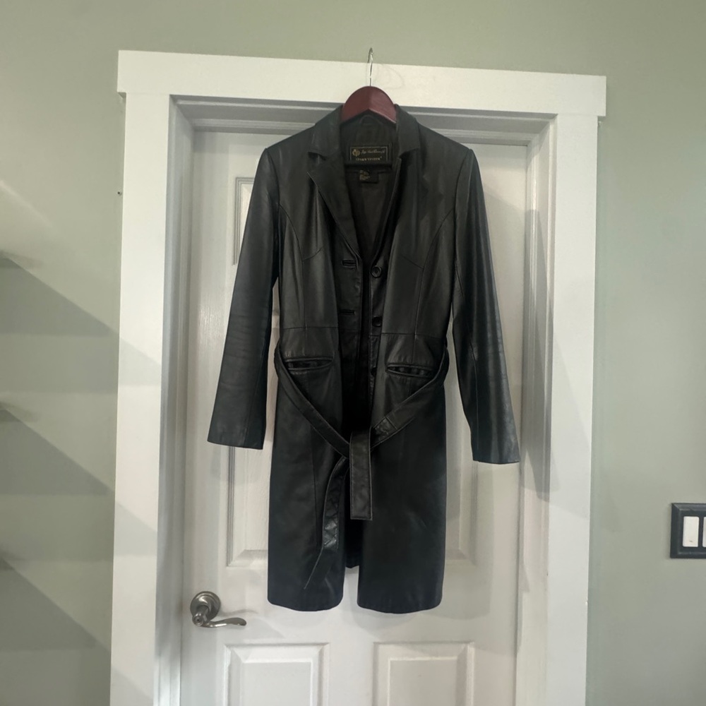 | Loro Piana | black rain and wind jacket